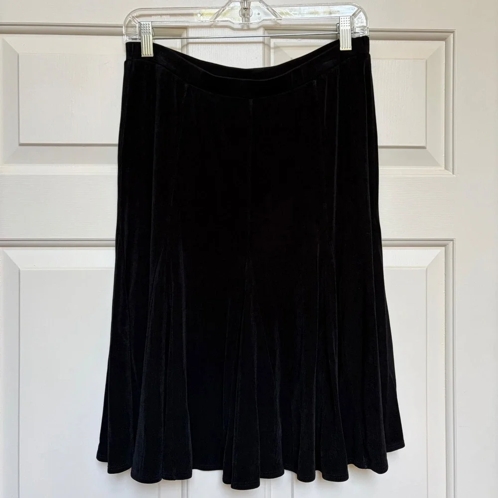 Chicos Travelers Black Knit Gored Flared Midi Skirt Size 2 Large Comfy Stretch - Picture 1 of 10
